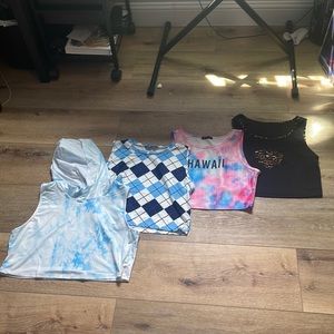 4 Cropped Fitted Tanks